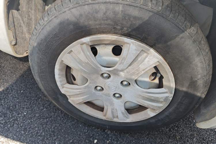 Used CHANGAN OSHAN Olisway 2015 1.2L Manual Enjoyment Model Right Front Wheel Hub