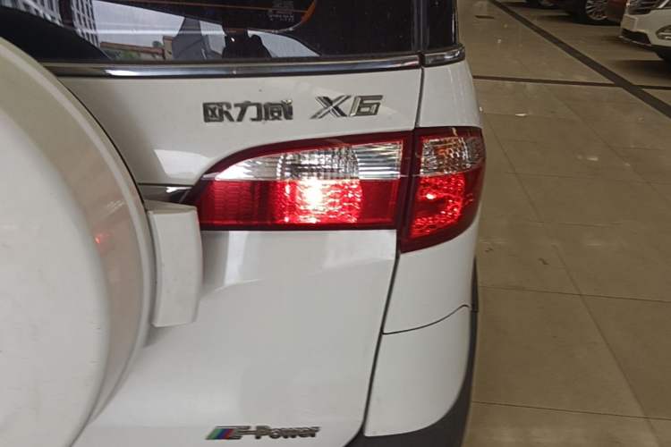 Used CHANGAN OSHAN Olisway 2015 X6 1.4L Manual Mount Everest Edition Right Rear Taillight