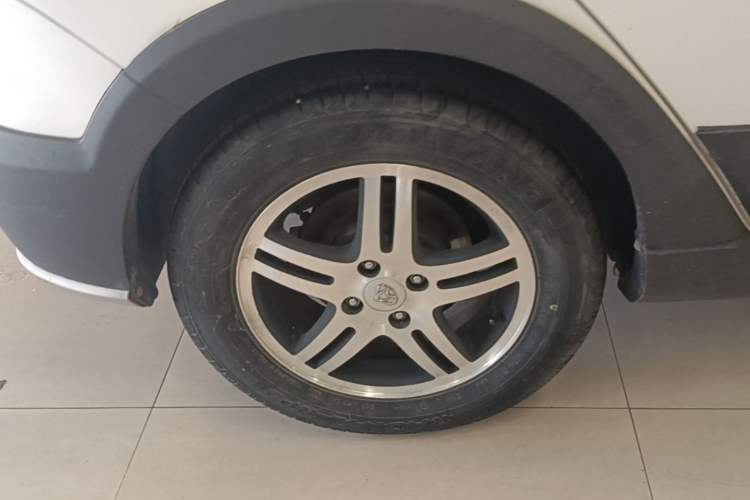 Used CHANGAN OSHAN Olisway 2015 X6 1.4L Manual Mount Everest Edition Right Rear Wheel Hub