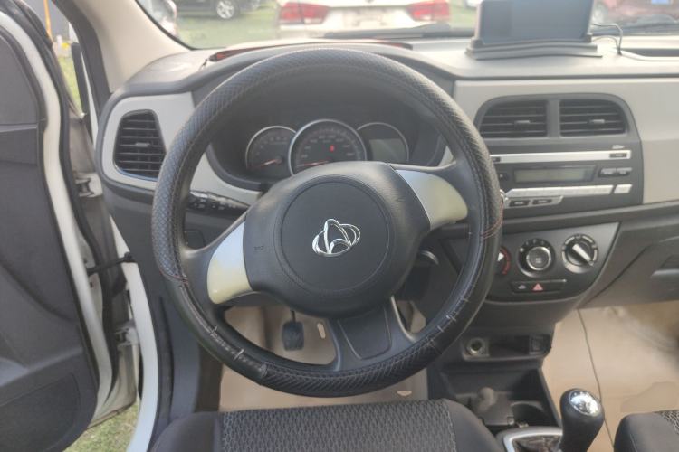 Used CHANGAN OSHAN Olisway 2015 1.2L Manual Enjoyment Model Steering Wheel