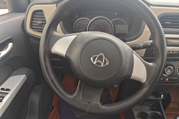 Used CHANGAN OSHAN Olisway 2015 1.2L Manual Enjoyment Model Steering Wheel