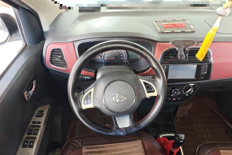 Used CHANGAN OSHAN Olisway 2015 X6 1.4L Manual Mount Everest Edition Steering Wheel