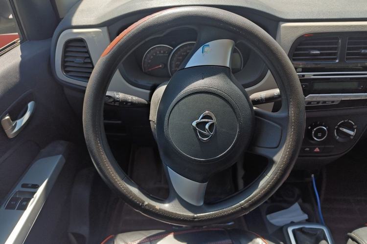 Used CHANGAN OSHAN Olisway 2015 1.2L Manual Enjoyment Model Steering Wheel