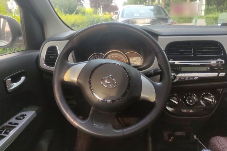 Used CHANGAN OSHAN Olisway 2015 1.2L Manual Enjoyment Model Steering Wheel