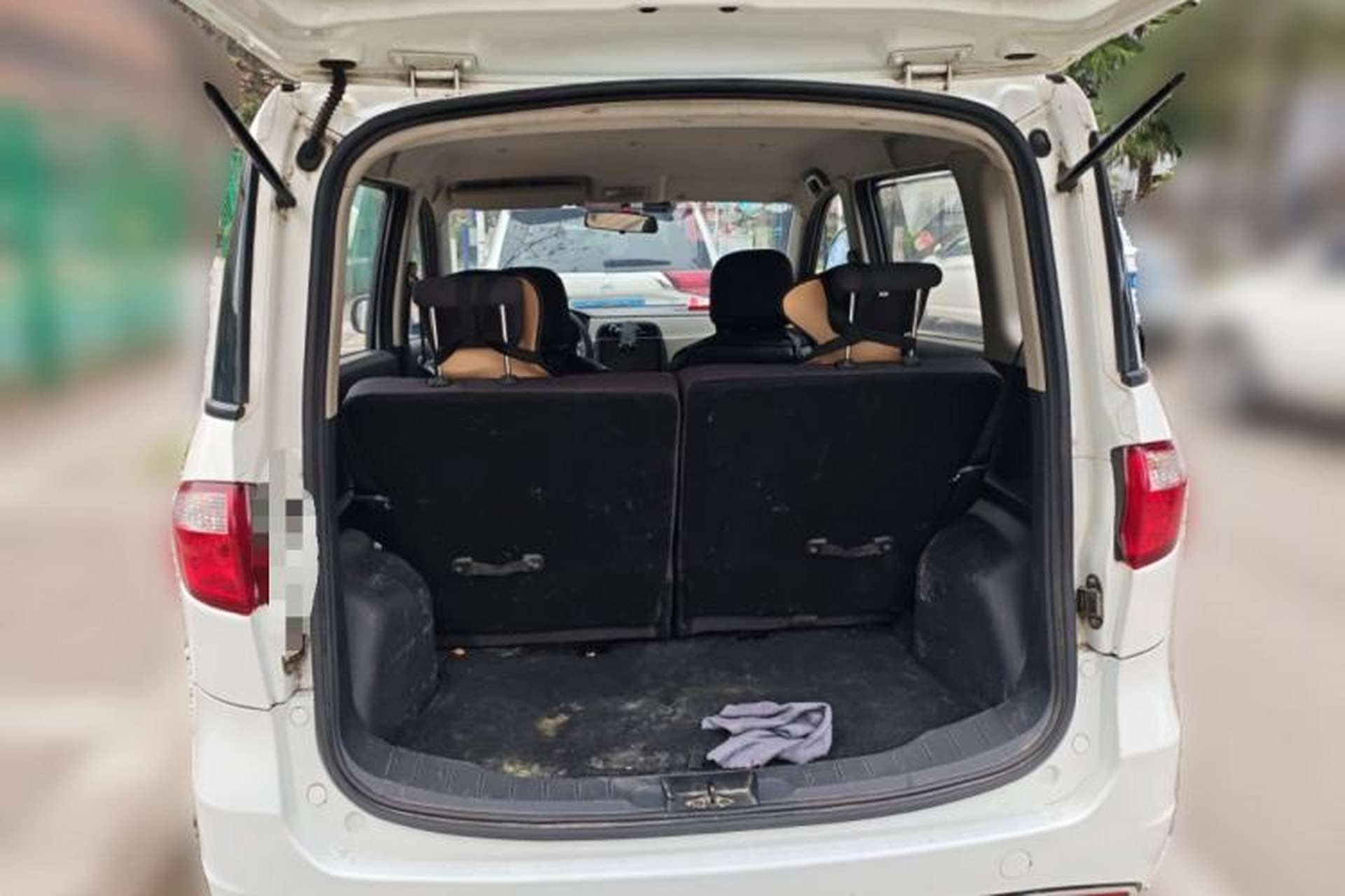 Used CHANGAN OSHAN Olisway 2015 1.2L Manual Enjoyment Model Trunk