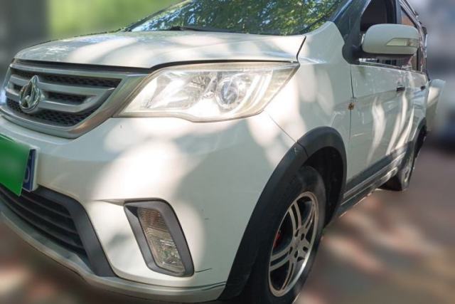 Used CHANGAN OSHAN Olisway 2015 X6 1.4L Manual Mount Everest Edition