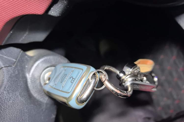 Used CHANGAN OSHAN Olisway 2015 X6 1.4L Manual Mount Everest Edition Vehicle Key