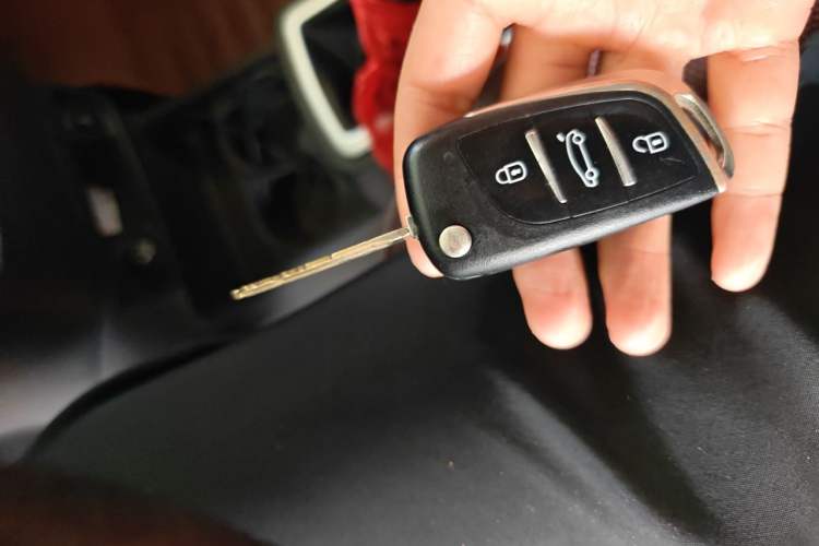 Used CHANGAN OSHAN Olisway 2015 X6 1.4L Manual Mount Everest Edition Vehicle Key