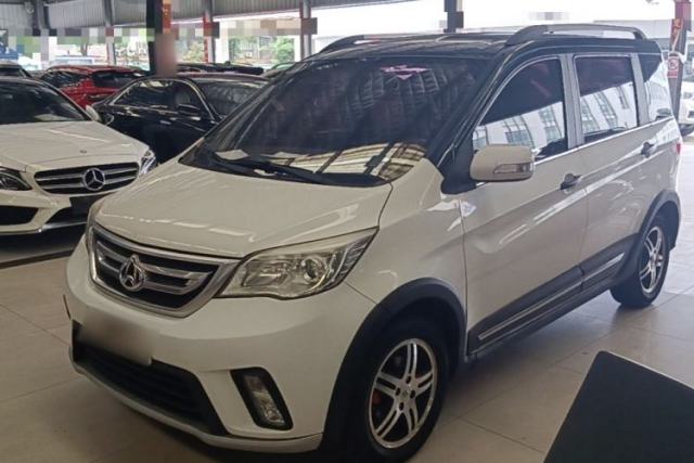 Used CHANGAN OSHAN Olisway 2015 X6 1.4L Manual Mount Everest Edition