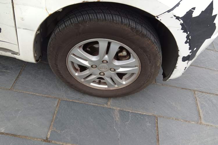 Used CHANGAN OSHAN Olisway EV 2017 Elite Model Right Front Wheel Hub