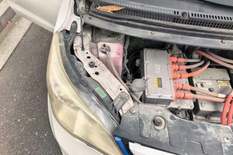 Used CHANGAN OSHAN Olisway EV 2018 EV model Engine Bay Right