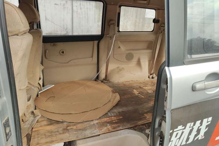 Used CHANGAN OSHAN Ounuo S 2012 1.5L Elite Version Left Rear Seat