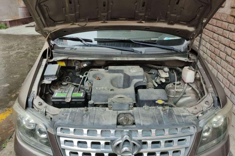 Used CHANGAN OSHAN Ounuo S 2014 1.5L Base Version Engine Bay