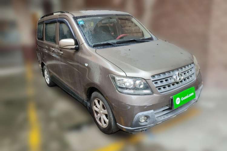 Used CHANGAN OSHAN Ounuo S 2014 1.5L Base Version Front Right 45 Deg