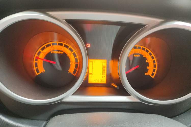 Used CHANGAN OSHAN Ounuo S 2014 1.5L Base Version Instrument Cluster