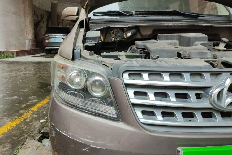 Used CHANGAN OSHAN Ounuo S 2014 1.5L Base Version Right Front Headlight