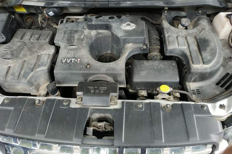 Used CHANGAN OSHAN Ounuo S 2014 1.5L Base Version Engine Bay