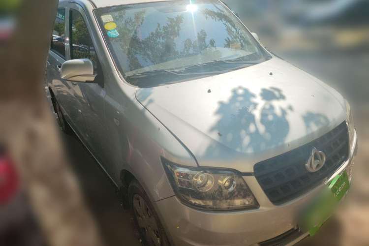 Used CHANGAN OSHAN Ounuo S 2014 1.3L Base Version Front Right 45 Deg
