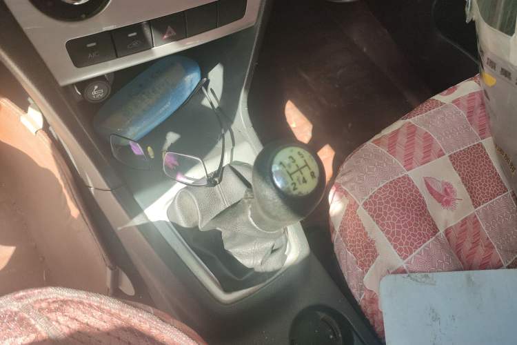 Used CHANGAN OSHAN Ounuo S 2014 1.3L Base Version Gear Lever