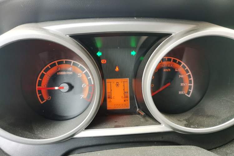 Used CHANGAN OSHAN Ounuo S 2014 1.5L Base Version Instrument Cluster
