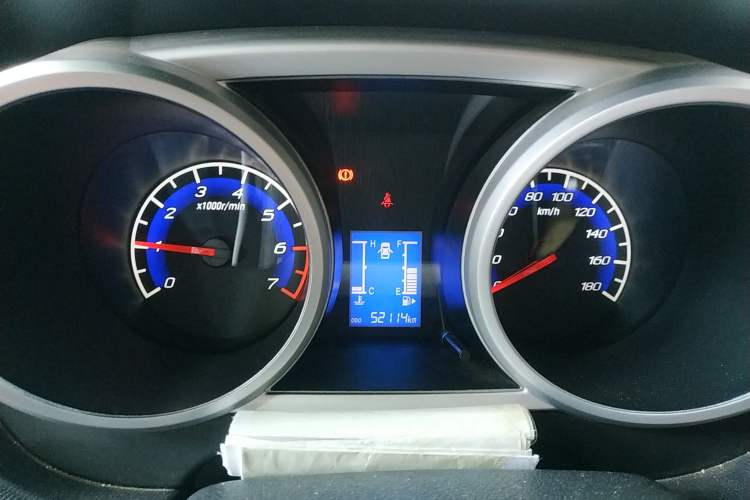 Used CHANGAN OSHAN Ounuo S 2014 1.5L Base Version Instrument Cluster