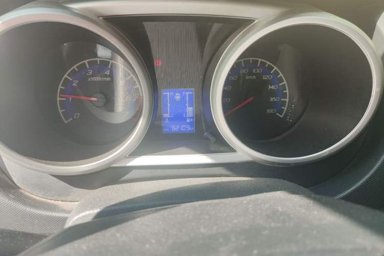 Used CHANGAN OSHAN Ounuo S 2014 1.3L Base Version Odometer Close Up