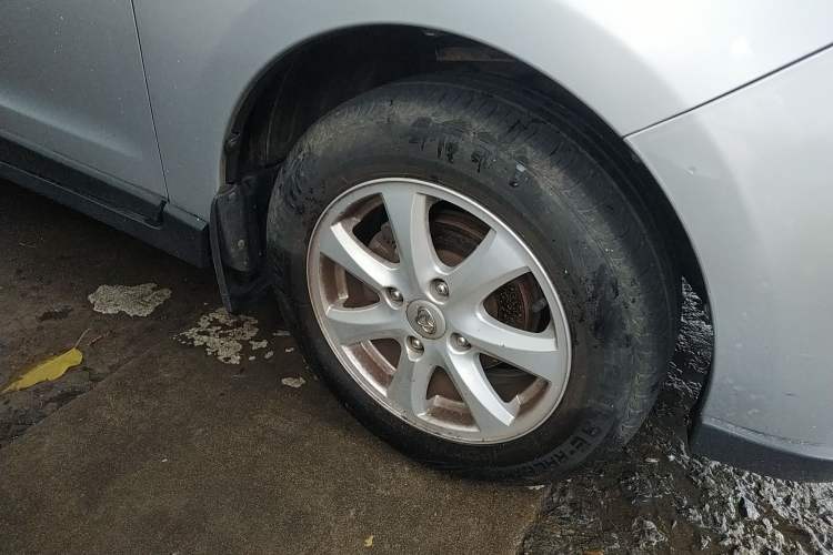 Used CHANGAN OSHAN Ounuo S 2014 1.5L Base Version Right Front Wheel Hub