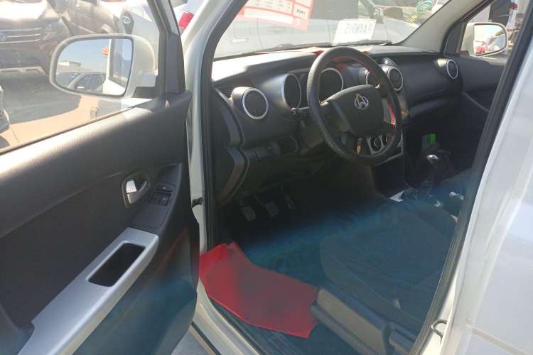 Used CHANGAN OSHAN Ounuo S 2014 1.5L Base Version Driver Seat