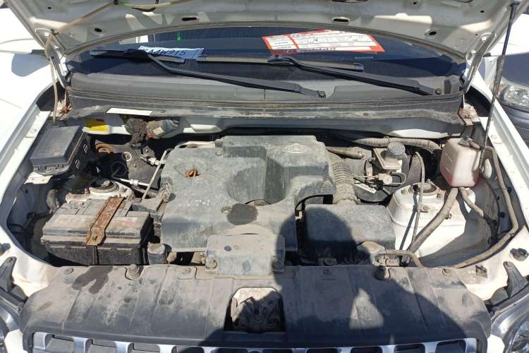 Used CHANGAN OSHAN Ounuo S 2014 1.5L Base Version Engine Bay
