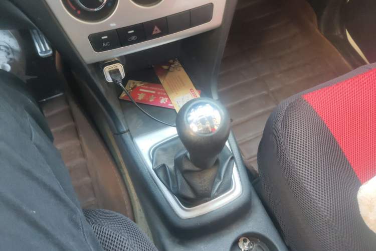 Used CHANGAN OSHAN Ounuo S 2014 1.5L Base Version Gear Lever