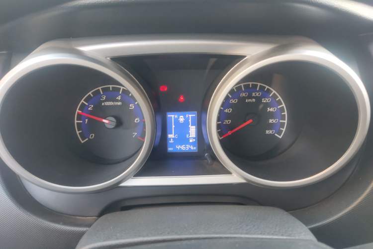 Used CHANGAN OSHAN Ounuo S 2014 1.5L Base Version Instrument Cluster