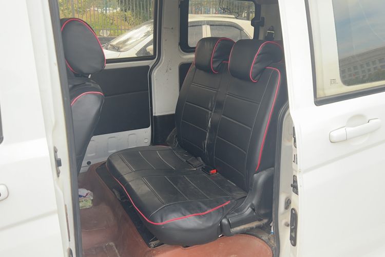 Used CHANGAN OSHAN Ounuo S 2014 1.5L Base Version Interior 1