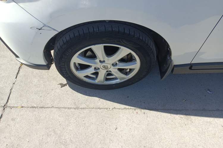 Used CHANGAN OSHAN Ounuo S 2014 1.5L Base Version Left Front Wheel Hub