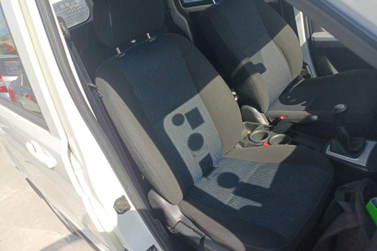 Used CHANGAN OSHAN Ounuo S 2014 1.5L Base Version Right Front Seat