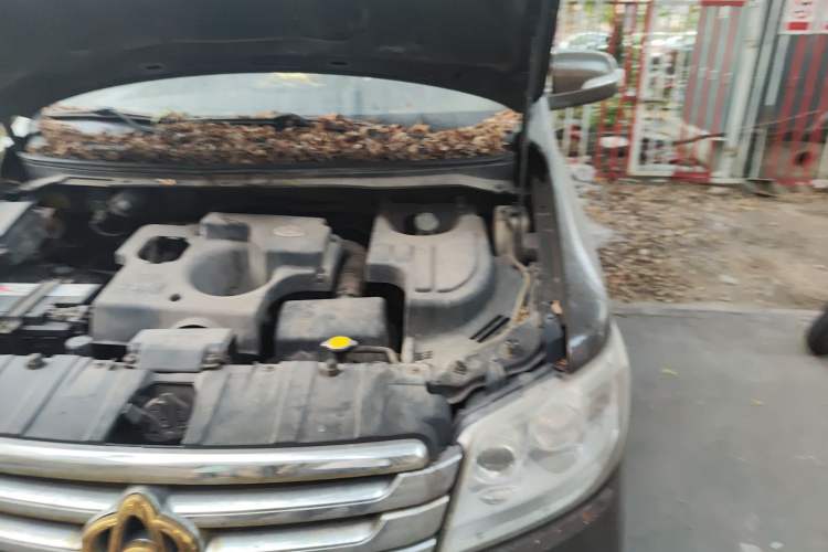 Used CHANGAN OSHAN Ounuo S 2015 1.5L Jin Ouno Elite Model Engine Bay Left