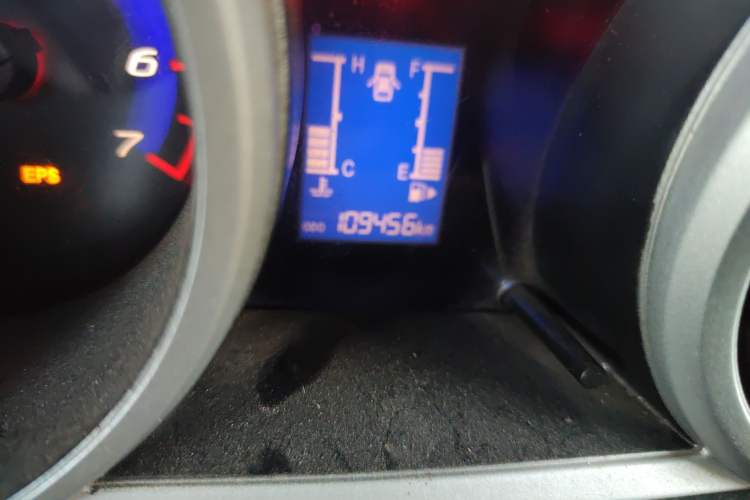 Used CHANGAN OSHAN Ounuo S 2015 1.5L Jin Ouno Elite Model Odometer Close Up