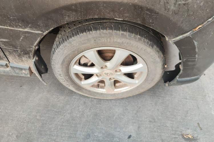 Used CHANGAN OSHAN Ounuo S 2015 1.5L Jin Ouno Elite Model Right Front Wheel Hub