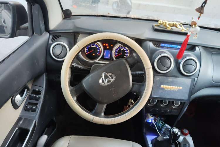 Used CHANGAN OSHAN Ounuo S 2015 1.5L Jin Ouno Elite Model Steering Wheel