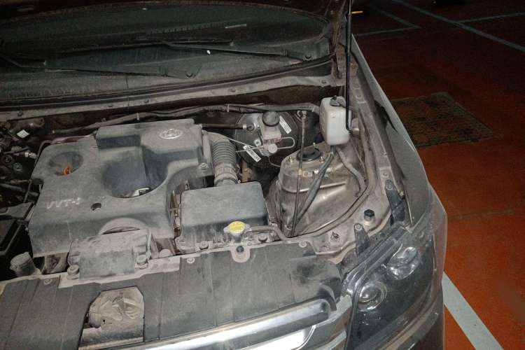 Used CHANGAN OSHAN Ounuo S 2017 1.5L Base Version Engine Bay Left