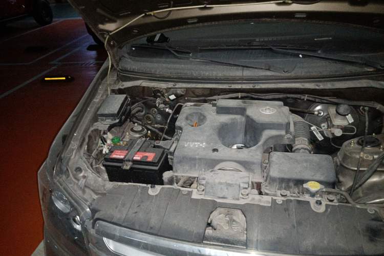 Used CHANGAN OSHAN Ounuo S 2017 1.5L Base Version Engine Bay Right
