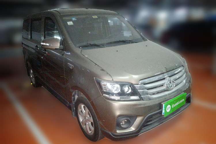 Used CHANGAN OSHAN Ounuo S 2017 1.5L Base Version Front Right 45 Deg