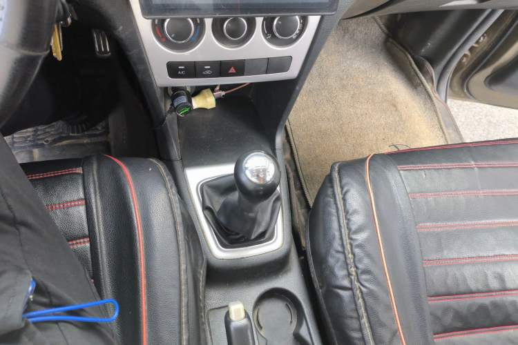 Used CHANGAN OSHAN Ounuo S 2017 1.5L Base Version Gear Lever