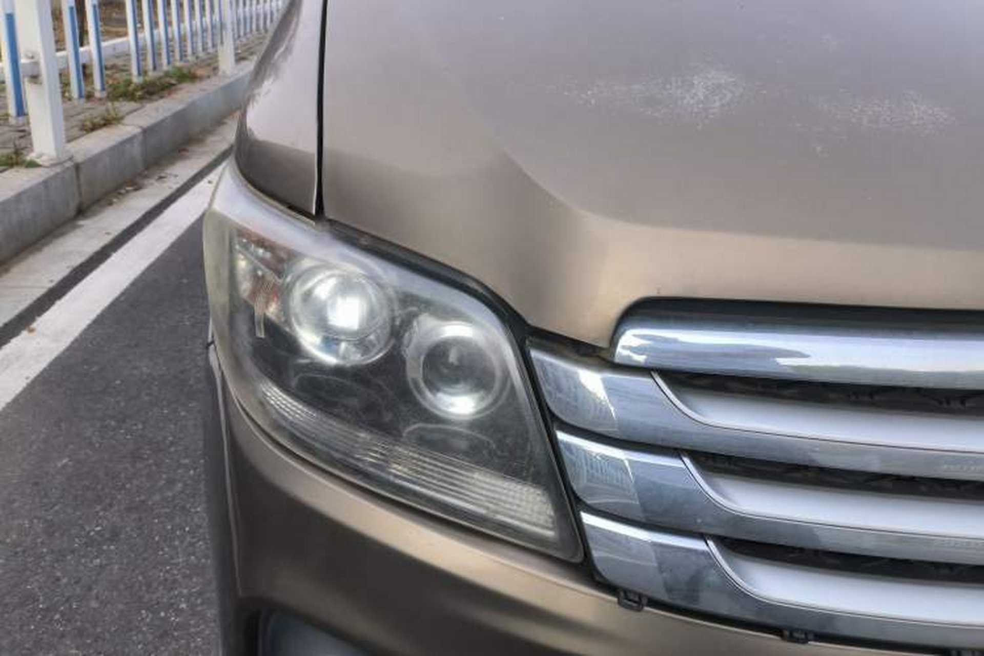 Used CHANGAN OSHAN Ounuo S 2017 1.5L Base Version Right Front Headlight