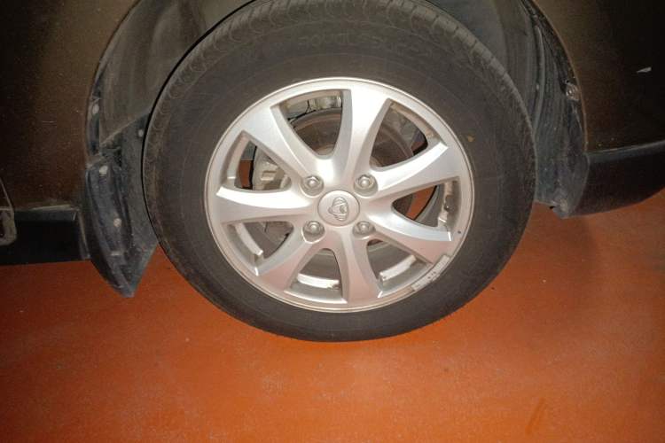 Used CHANGAN OSHAN Ounuo S 2017 1.5L Base Version Right Front Wheel Hub