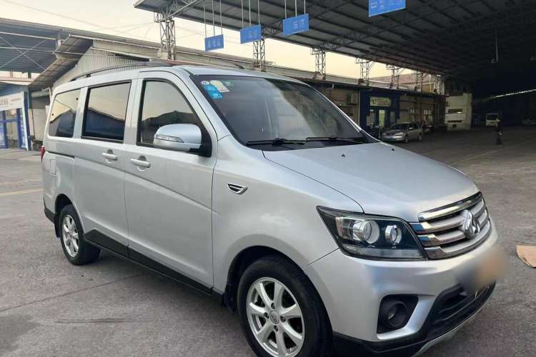 Used CHANGAN OSHAN Ounuo S 2017 1.5L Base Version Front Right 45 Deg