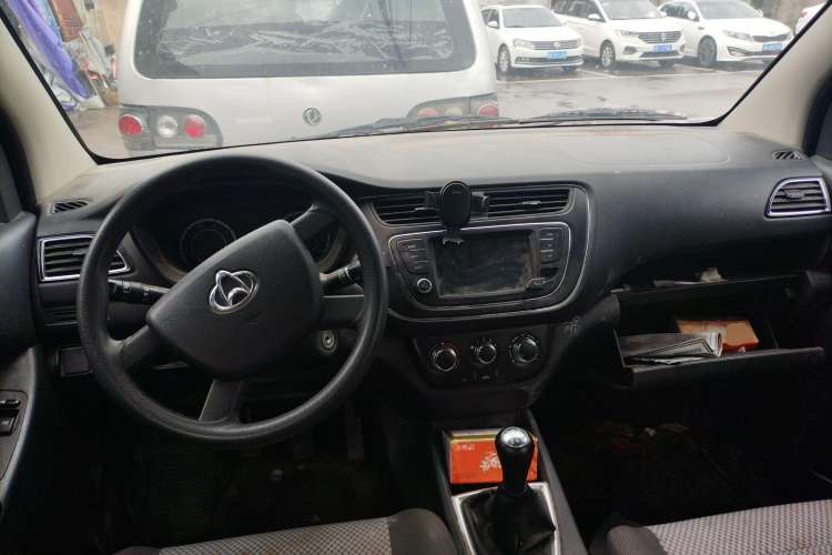 Used CHANGAN OSHAN Ounuo S 2021 1.5L Ono S Smart Edition Dual-Steaming Air-Conditioned Bus JL473QG Center Console