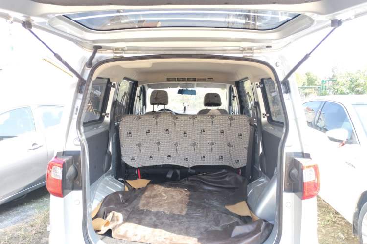 Used CHANGAN OSHAN Ounuo S 2021 1.5L Ono S Smart Edition Dual-Steaming Air-Conditioned Bus JL473QG Trunk