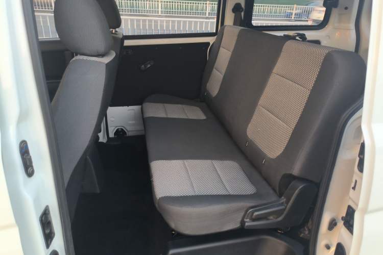 Used CHANGAN OSHAN Ounuo S 2021 1.5L Ono S Smart Edition Dual-Steaming Air-Conditioned Bus JL473QG Left Rear Seat