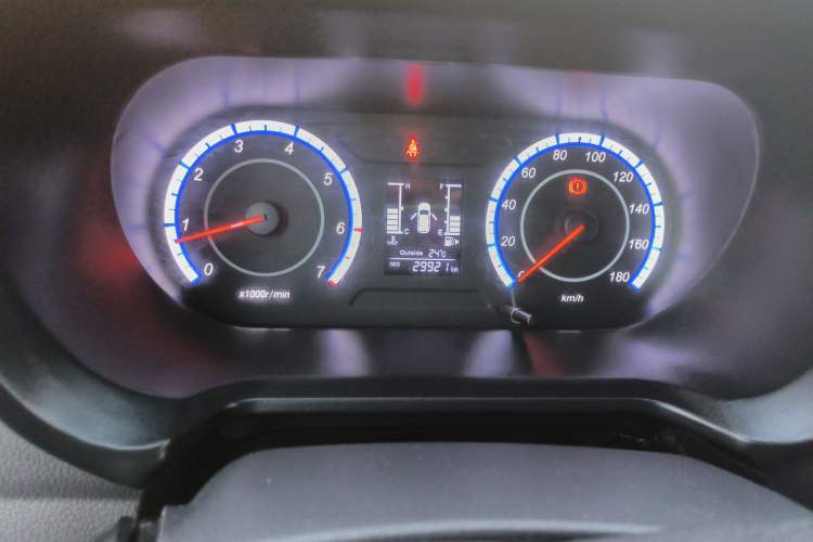 Used CHANGAN OSHAN Ounuo S 2021 1.5L Ono S Smart Edition Dual-Steaming Air-Conditioned Bus JL473QG Odometer Close Up