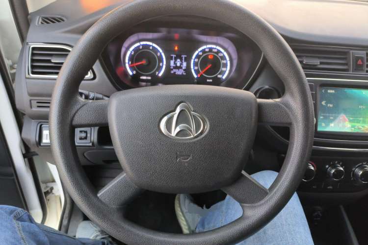 Used CHANGAN OSHAN Ounuo S 2021 1.5L Ono S Smart Edition Dual-Steaming Air-Conditioned Bus JL473QG Steering Wheel